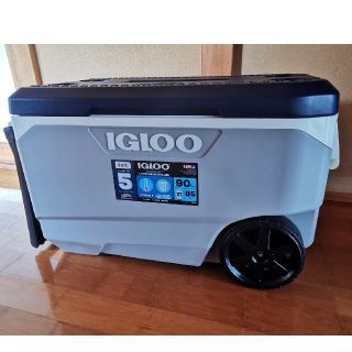 けんやん様専用【特価】igloo 大型 クーラーボックス 90QT 85L(その他)