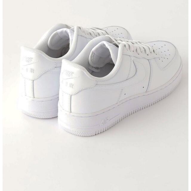 NIKE(ナイキ)の【新品未使用】NIKE(ナイキ)> AIR FORCE 1 07/エアフォース1 メンズの靴/シューズ(スニーカー)の商品写真