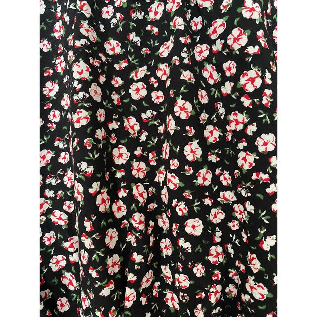 しまむら(シマムラ)の花柄　トップス キッズ/ベビー/マタニティのキッズ服女の子用(90cm~)(Tシャツ/カットソー)の商品写真