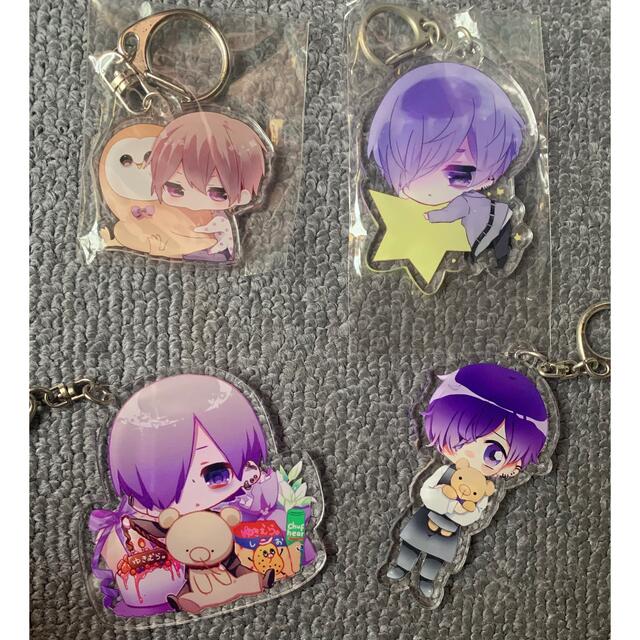 ゆきむら。 アクキー 人気デザイナー www.gold-and-wood.com