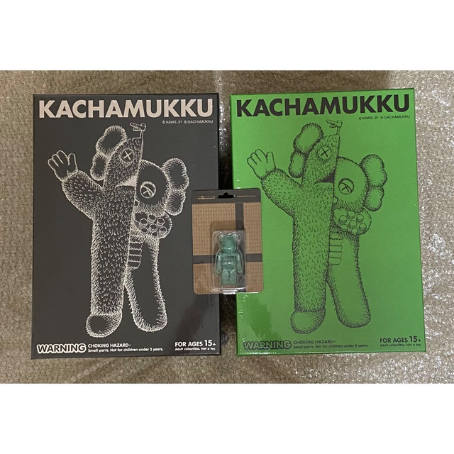 Kaws KACHAMUKKU Original colorway