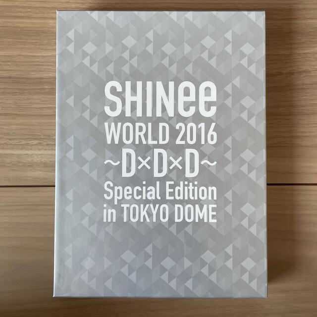 SHINee(シャイニー)のSHINee WORLD 2016 DxDxD 初回生産限定盤 Blu-ray エンタメ/ホビーのDVD/ブルーレイ(ミュージック)の商品写真