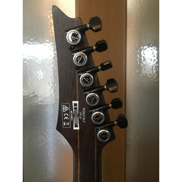 Ibanez(アイバニーズ)のIbanez RG631ALF 2021年製　ほぼ新品 楽器のギター(エレキギター)の商品写真