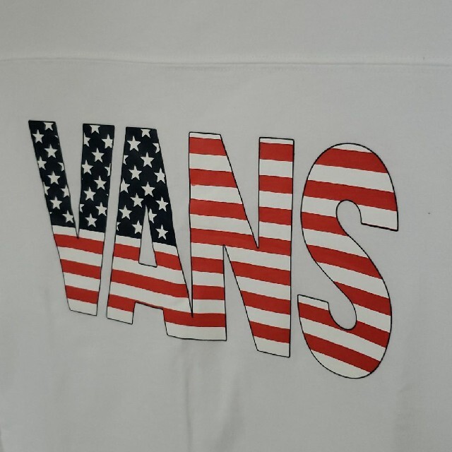 VANS(ヴァンズ)のVANS　ワンピース　Tシャツ　アメリカ　国旗 レディースのトップス(Tシャツ(半袖/袖なし))の商品写真