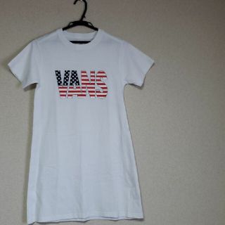 ヴァンズ(VANS)のVANS　ワンピース　Tシャツ　アメリカ　国旗(Tシャツ(半袖/袖なし))