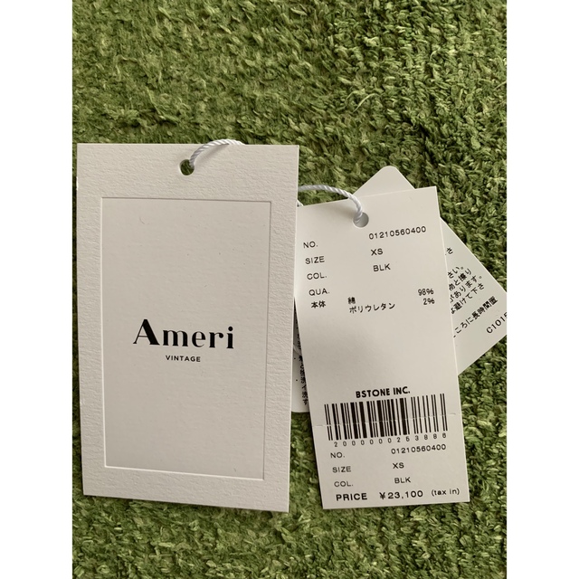 Ameri VINTAGE(アメリヴィンテージ)のameri V NECK DENIM JUMPSUIT レディースのパンツ(サロペット/オーバーオール)の商品写真
