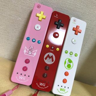 Wii リモコンプラス マリオ ピーチ ヨッシー 箱説明書なし