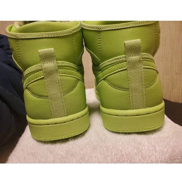 ビリーアイリッシュ　AJ1ko 28cm billie eilish