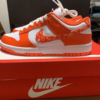 ナイキ(NIKE)のNike WMNS Dunk Low ESS "Orange Paisley"(スニーカー)