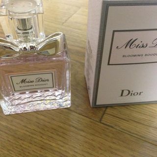 クリスチャンディオール(Christian Dior)の新品未使用品Miss Dior BLOOMING ブルーミングブーケ50ml(香水(女性用))