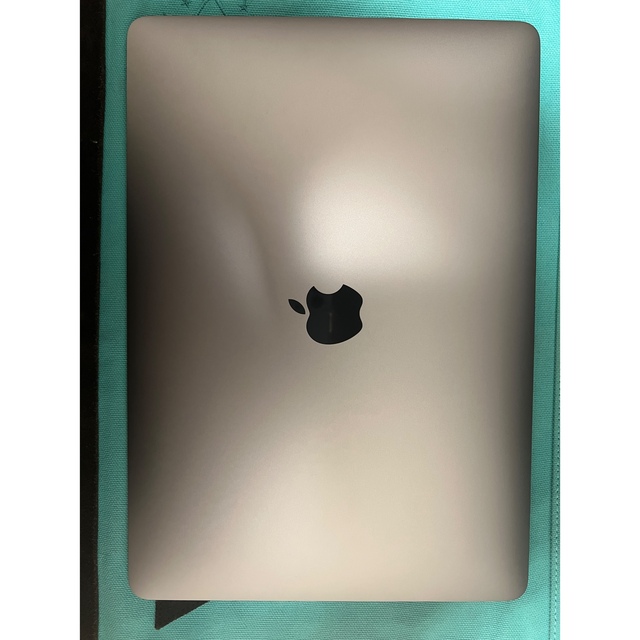 Mac (Apple)(マック)のMacBook Air M1スペースグレイ　5/2午前中まで スマホ/家電/カメラのPC/タブレット(ノートPC)の商品写真