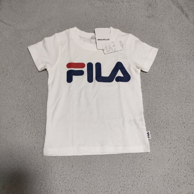 FILA(フィラ)のFILA 新品タグ付き　100 キッズ/ベビー/マタニティのキッズ服女の子用(90cm~)(Tシャツ/カットソー)の商品写真