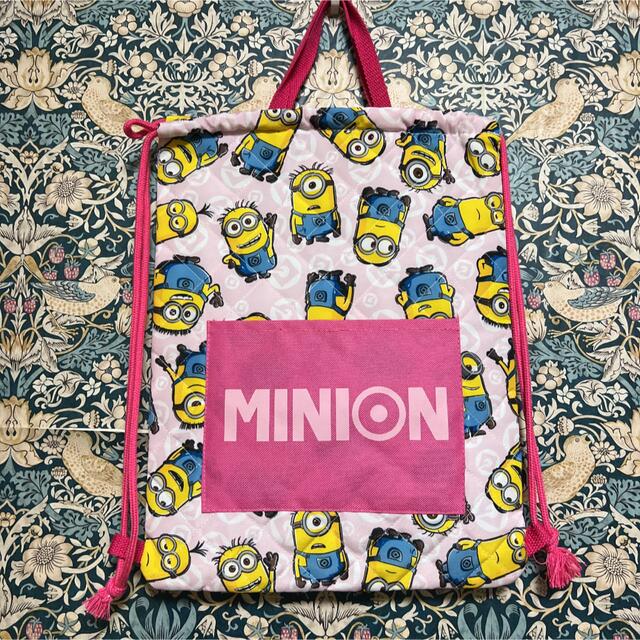 ミニオン(ミニオン)の新品☆ミニオンズキルティングナップサックリュックレッスンバッグminions キッズ/ベビー/マタニティのこども用バッグ(リュックサック)の商品写真