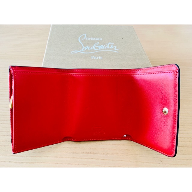 Christian Louboutin(クリスチャンルブタン)の Christian Louboutin -wallet-  レディースのファッション小物(財布)の商品写真