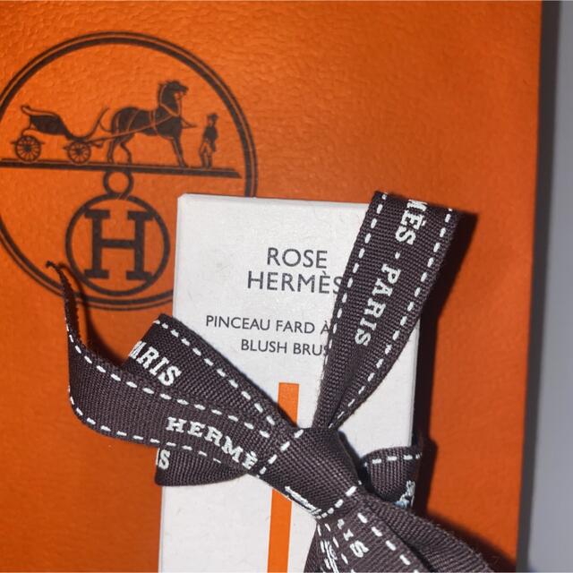 Hermes(エルメス)の新品未開封 エルメス チークブラシ コスメ/美容のメイク道具/ケアグッズ(チーク/フェイスブラシ)の商品写真