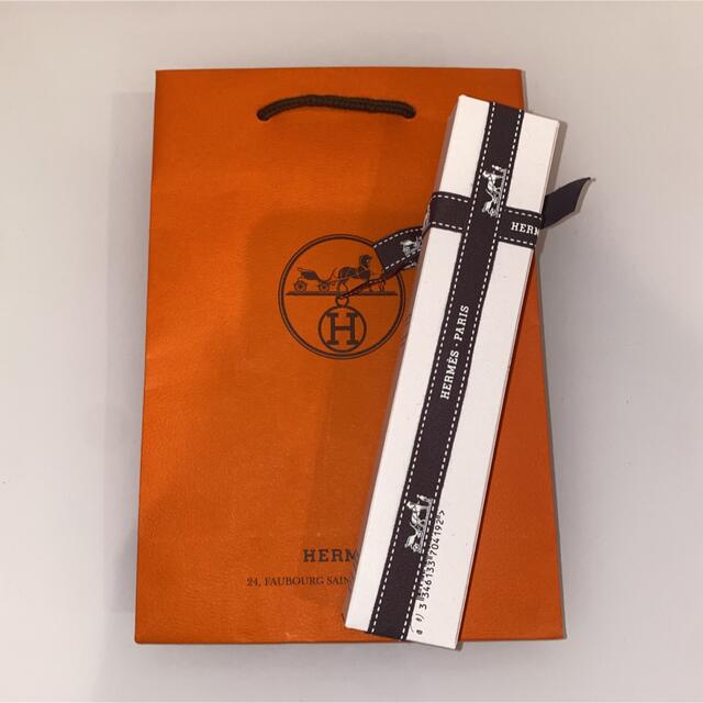 Hermes(エルメス)の新品未開封 エルメス チークブラシ コスメ/美容のメイク道具/ケアグッズ(チーク/フェイスブラシ)の商品写真