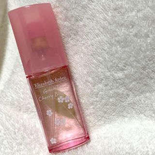 エリザベスアーデン(Elizabeth Arden)のエリザベスアーデン グリーンティー チェリーブロッサム 15ml(香水(女性用))