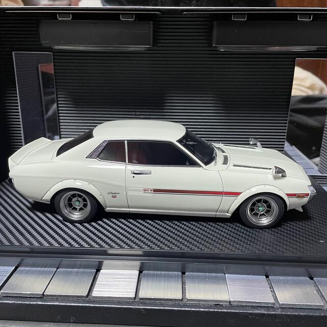 新品未展示品イグニッションモデル1/18 トヨタセリカ1600GTV(TA22)