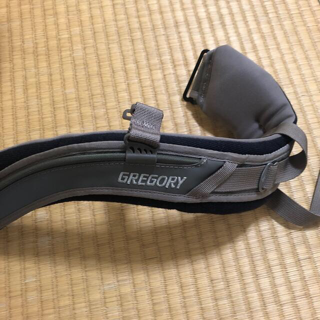 Gregory(グレゴリー)の【売約済】グレゴリー　バルトロ65（旧モデル）ショルダーハーネス　Mサイズ スポーツ/アウトドアのアウトドア(登山用品)の商品写真