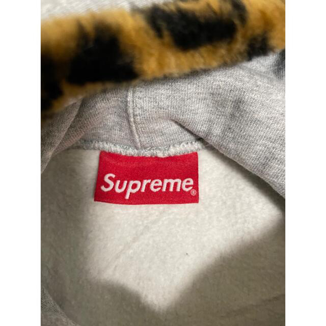 Supreme(シュプリーム)のSupreme Leopard Trim Hooded Sweatshirt  メンズのトップス(パーカー)の商品写真