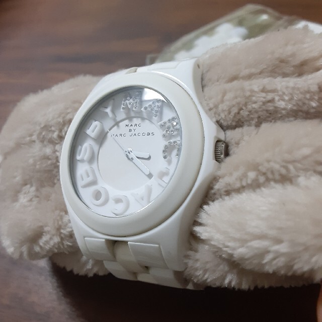 MARC BY MARC JACOBS - 専用 MARC JACOBS 時計 白の通販 by MARC BY MARC JACOBS - 専用 MARC JACOBS 時計 白の通販 by