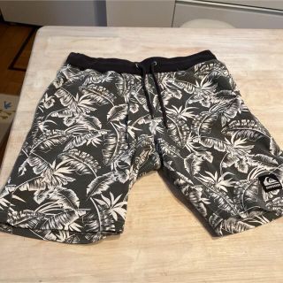 クイックシルバー(QUIKSILVER)のクイックシルバー　ハーフパンツ(ショートパンツ)