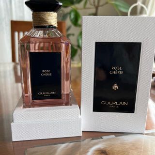 ゲラン(GUERLAIN)のゲランオー(オーデパルファン)ローズシェリー　200ml(香水(女性用))