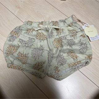 フタフタ(futafuta)の新品タグ付き　テータテート  バースデイ　花柄　ショートパンツ　90cm(パンツ/スパッツ)