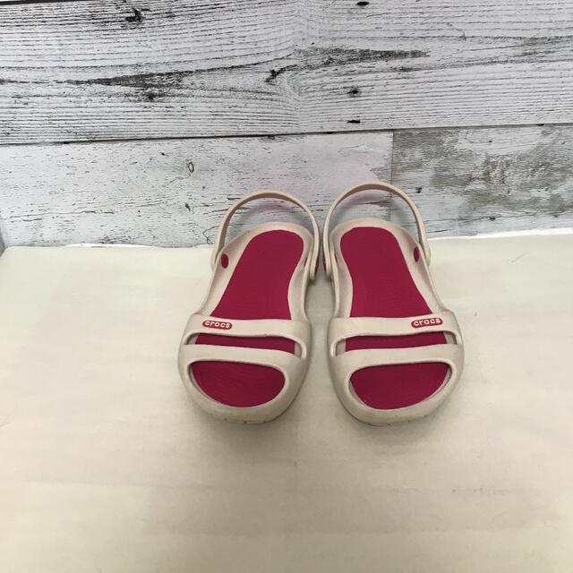 crocs(クロックス)のcrocsクロックス バックストラップサンダル w5(22) PINK レディースの靴/シューズ(サンダル)の商品写真