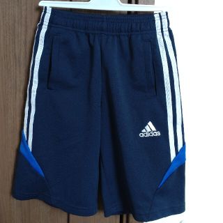 アディダス(adidas)のadidas　ハーフパンツ(パンツ/スパッツ)