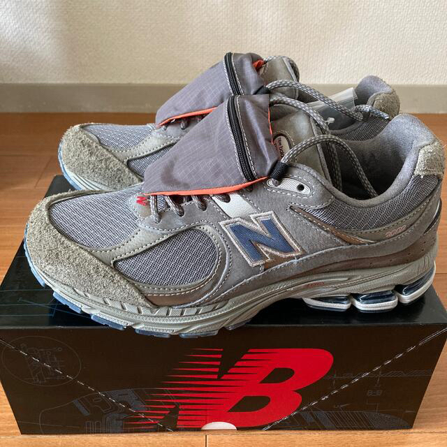 新品未使用！New Balance ニューバランス M2002RVA