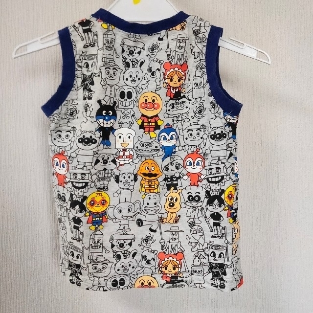 BANDAI(バンダイ)のアンパンマン 100 タンクトップ キッズ/ベビー/マタニティのキッズ服女の子用(90cm~)(Tシャツ/カットソー)の商品写真