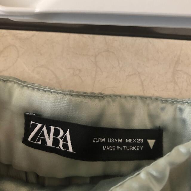 ZARA(ザラ)の☆ザラ　Mサイズ　サテンスカート レディースのスカート(ロングスカート)の商品写真