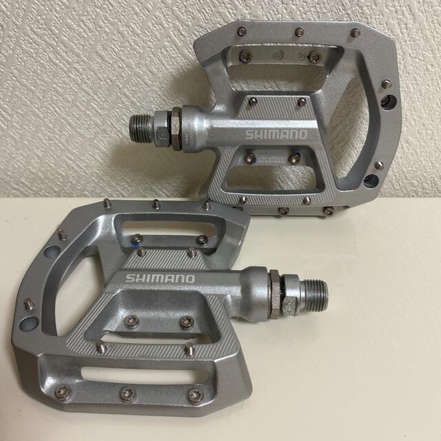 SHIMANO(シマノ)のSHI Manoフラットペダル 自動車/バイクの自動車(車種別パーツ)の商品写真