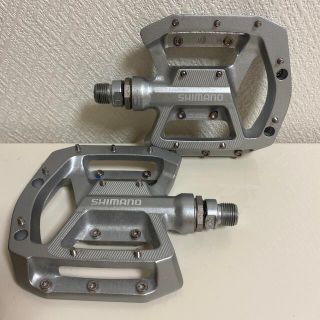 シマノ(SHIMANO)のSHI Manoフラットペダル(車種別パーツ)