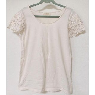 ダブルクローゼット(w closet)の【美品】 ダブルクローゼット  Tシャツ カットソー 綿100% ベージュ  M(Tシャツ(半袖/袖なし))