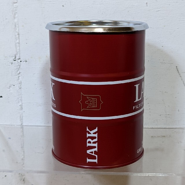 昭和レトロ 赤色 Larkラーク灰皿缶 未使用品 当時物