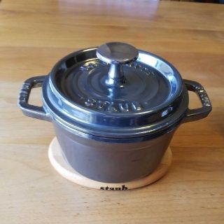 ストウブ(STAUB)のStuab ミニココット＆トリベット(収納/キッチン雑貨)