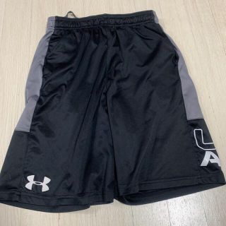 アンダーアーマー(UNDER ARMOUR)のアンダーアーマー　150センチ　ハーフパンツ (パンツ/スパッツ)