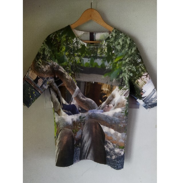 BLESS(ブレス)のBless n°64 キルティング リバーシブル shirt  タグあり メンズのトップス(Tシャツ/カットソー(半袖/袖なし))の商品写真