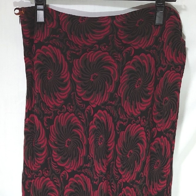 LAURA ASHLEY(ローラアシュレイ)のローラアシュレイ マーメイドスカート 赤 花柄 13号 XL レディースのスカート(ロングスカート)の商品写真