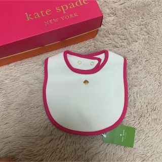 ケイトスペードニューヨーク(kate spade new york)の新品　タグ付き　ケイトスペード　スタイ(ベビースタイ/よだれかけ)