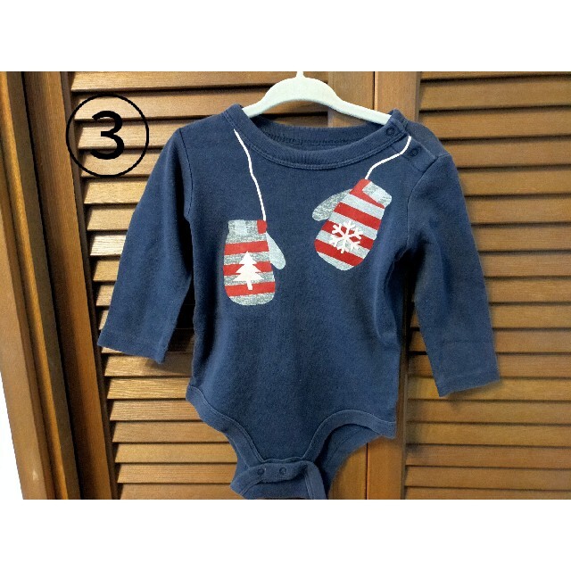 babyGAP(ベビーギャップ)のbaby Gap 70サイズ子供服 4点セット パーカー ロンパース 7分丈パン キッズ/ベビー/マタニティのベビー服(~85cm)(ロンパース)の商品写真