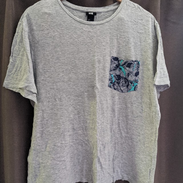 H&M(エイチアンドエム)のH&M   Tシャツ メンズのトップス(Tシャツ/カットソー(半袖/袖なし))の商品写真