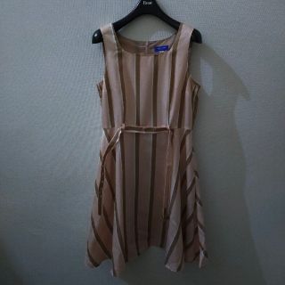 ブルーレーベルクレストブリッジ(BLUE LABEL CRESTBRIDGE)の綺麗★ブルーレーベルクレストブリッジ★ワンピース(ひざ丈ワンピース)