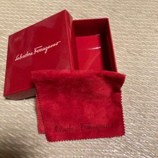 サルヴァトーレフェラガモ(Salvatore Ferragamo)のサルバトーレフェラガモ　スウェードアクセサリーケース&紙箱(ショップ袋)