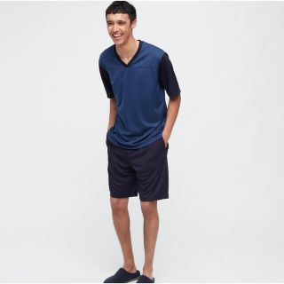 ユニクロ(UNIQLO)の【tanzo様専用】エアリズムメッシュ Vネックセット/ブルー/UNIQLO(Tシャツ/カットソー(半袖/袖なし))