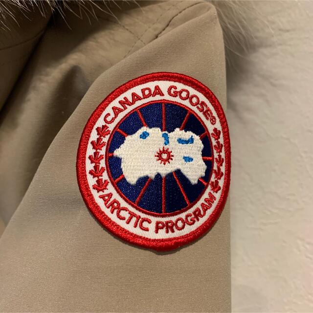 CANADA GOOSE(カナダグース)のカナダグース ダウン レディースのジャケット/アウター(ダウンジャケット)の商品写真