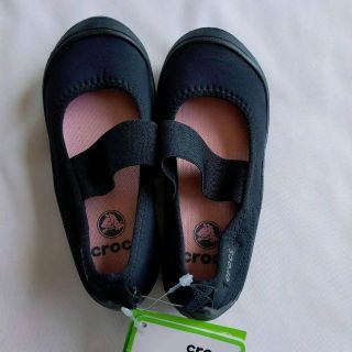 クロックス(crocs)の⭐新品⭐クロックス　黒　サンダル Duet Busy Mary Jane(スリッポン)