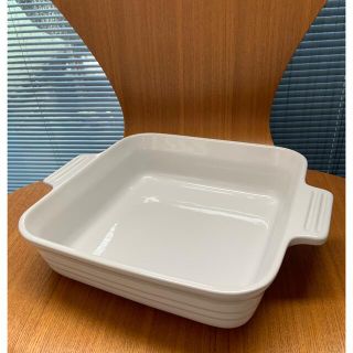 ルクルーゼ(LE CREUSET)の専用【新品】ル・クルーゼ　Stackable Square Dish  24cm(食器)